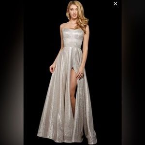 Silver sherri hill prom dress